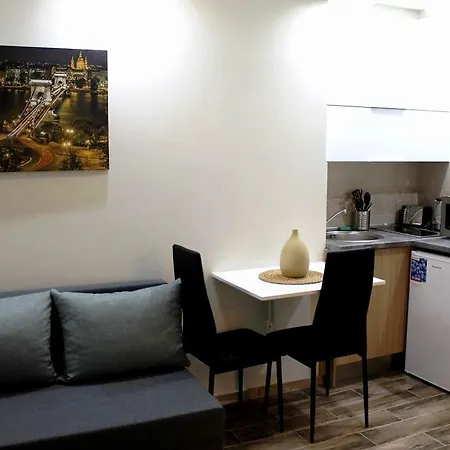 Westend Apartment *