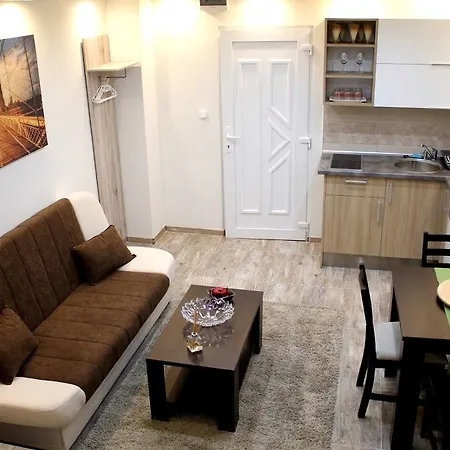 Westend Apartment *